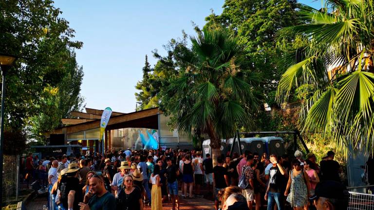 Cazorla baila al compás de la música Cazorla baila al compás de la música