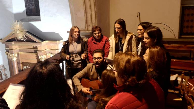 Los “castillos” se elevan al cielo por la Purísima Los “castillos” se elevan al cielo por la Purísima