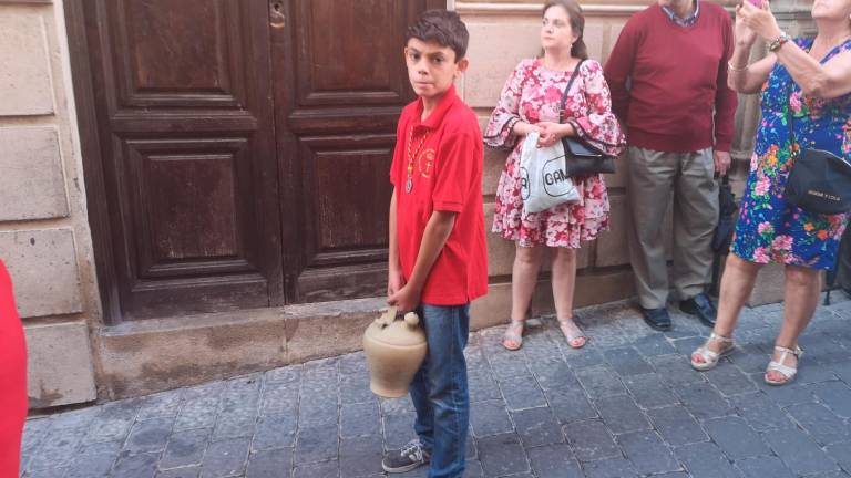 Devoción y amor por el Cristo Devoción y amor por el Cristo
