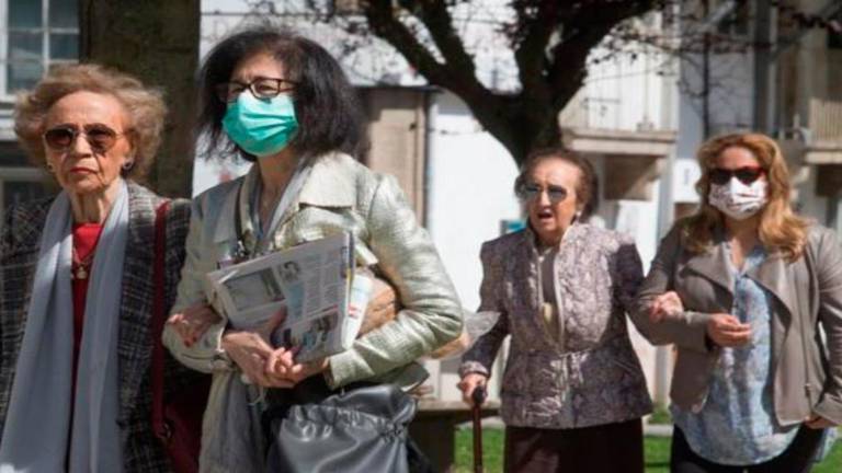 Las temperaturas seguirán veraniegas, entre 5 y 10 grados más altas de lo normal, al menos hasta el fin de semana Las temperaturas seguirán veraniegas, entre 5 y 10 grados más altas de lo normal, al menos hasta el fin de semana