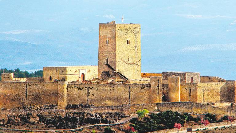 Salto en la oferta turística del castillo de Alcaudete Salto en la oferta turística del castillo de Alcaudete