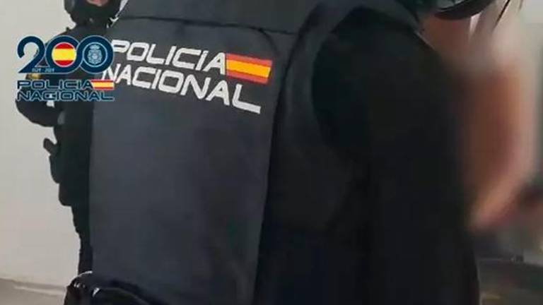 Cuatro detenidos de una trama de robo de vehículos en Sevilla Cuatro detenidos de una trama de robo de vehículos en Sevilla