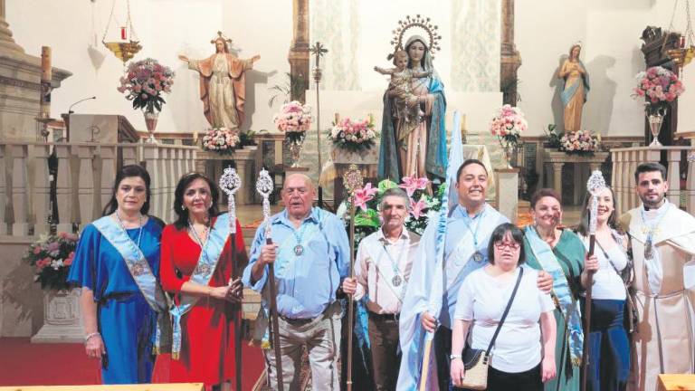 La Guardia ensarta, calle a calle, el rosario de la Virgen La Guardia ensarta, calle a calle, el rosario de la Virgen