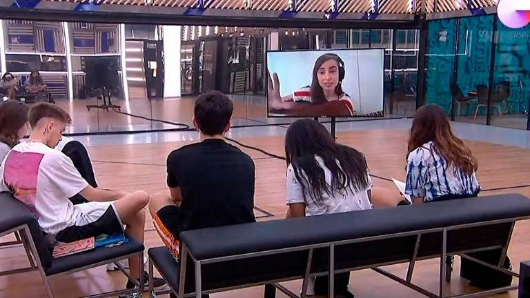 Zahara cierra su clase final entre anécdotas y canciones Zahara cierra su clase final entre anécdotas y canciones