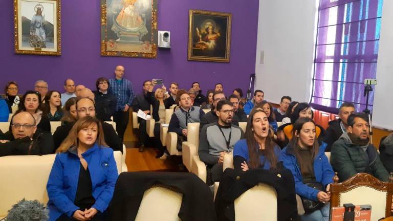 Un pleno tenso consuma la extinción de Onda Jaén Un pleno tenso consuma la extinción de Onda Jaén