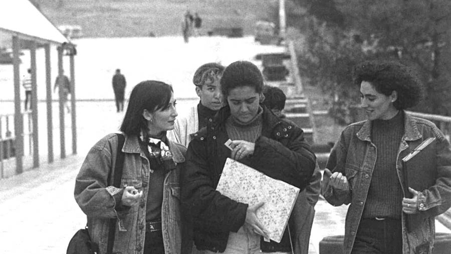 <i><b>BLANCO Y NEGRO.</b></i><i> La Universidad del año 1993, recién creada.</i> $!<i><b>BLANCO Y NEGRO.</b></i><i> La Universidad del año 1993, recién creada.</i>