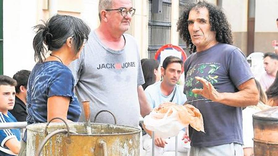 <i>Loli, Pedro Pablo y Quino. / Diario JAÉN.</i> <i>Loli, Pedro Pablo y Quino. / Diario JAÉN.</i>