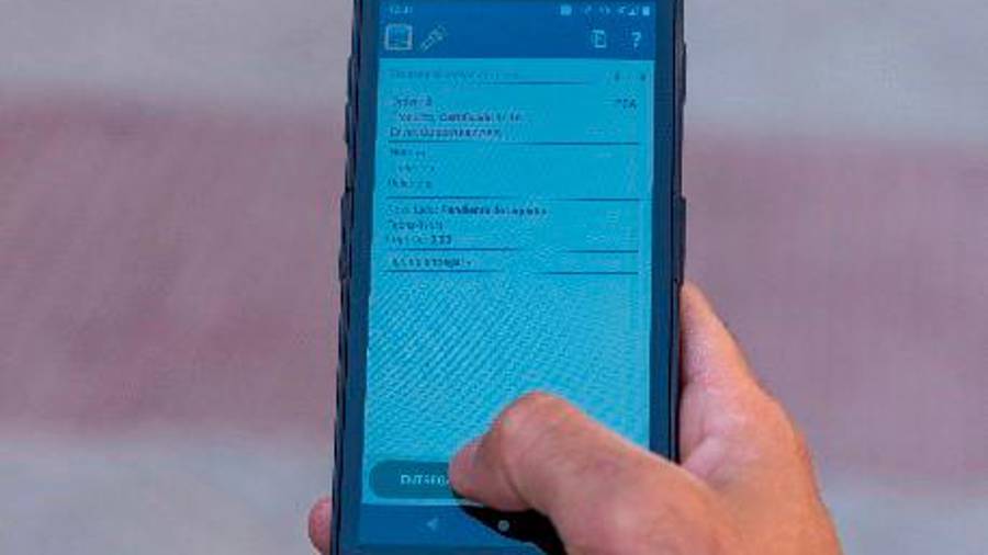 <i>Hasta 22.000 nuevos dispositivos portátiles facilitan la conectividad.</i> <i>Hasta 22.000 nuevos dispositivos portátiles facilitan la conectividad.</i>