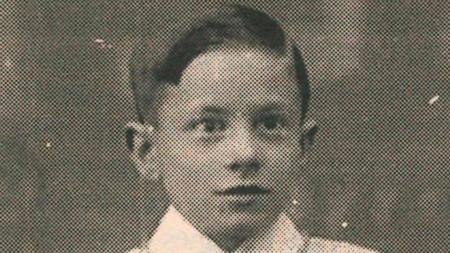 <i>Primera Comunión, 1940. </i> <i>Primera Comunión, 1940. </i>