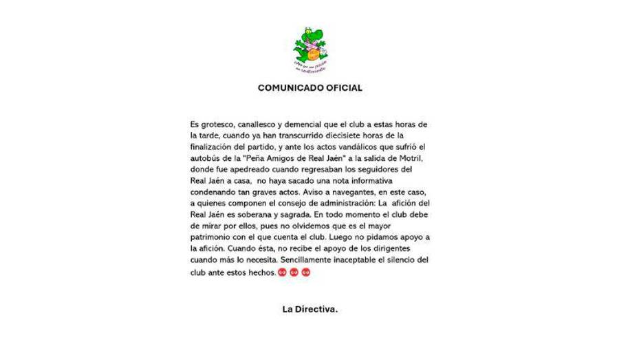 Un autobús de la Peña Amigos del Real Jaén es apedreado a la salida de Motril $!Un autobús de la Peña Amigos del Real Jaén es apedreado a la salida de Motril