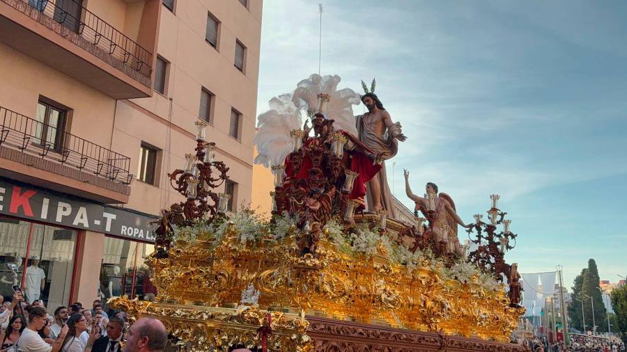 DIRECTO: Los Misterios Dolorosos se detienen en la Catedral DIRECTO: Los Misterios Dolorosos se detienen en la Catedral