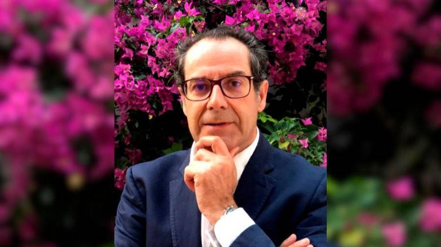 <i>Alfonso Ureña López, catedrático de la UJA, investigador en Procesamiento del Lenguaje Natural e Inteligencia Artificial, conferenciante y divulgador.</i> <i>Alfonso Ureña López, catedrático de la UJA, investigador en Procesamiento del Lenguaje Natural e Inteligencia Artificial, conferenciante y divulgador.</i>