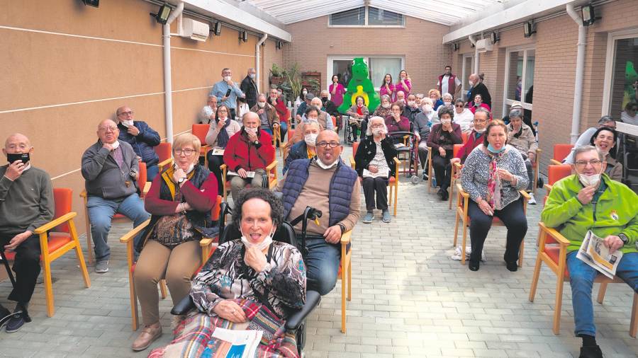 Visita a la Residencia Altos de Jontoya de Edad Dorada Mensajeros de la Paz Visita a la Residencia Altos de Jontoya de Edad Dorada Mensajeros de la Paz