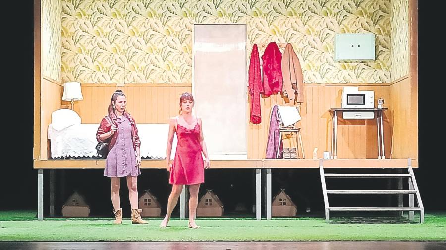 <i>El escenario del teatro cazorleño disfruta de la obra “La pasión de Yerma”.</i> <i>El escenario del teatro cazorleño disfruta de la obra “La pasión de Yerma”.</i>