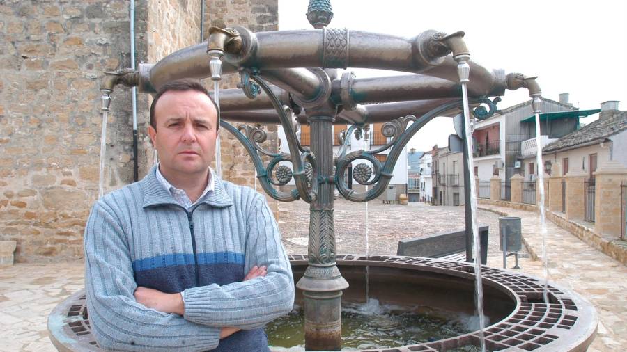 <i>Juan Serrano en Canena, en el año 2006. / Archivo Diario JAÉN.</i> <i>Juan Serrano en Canena, en el año 2006. / Archivo Diario JAÉN.</i>