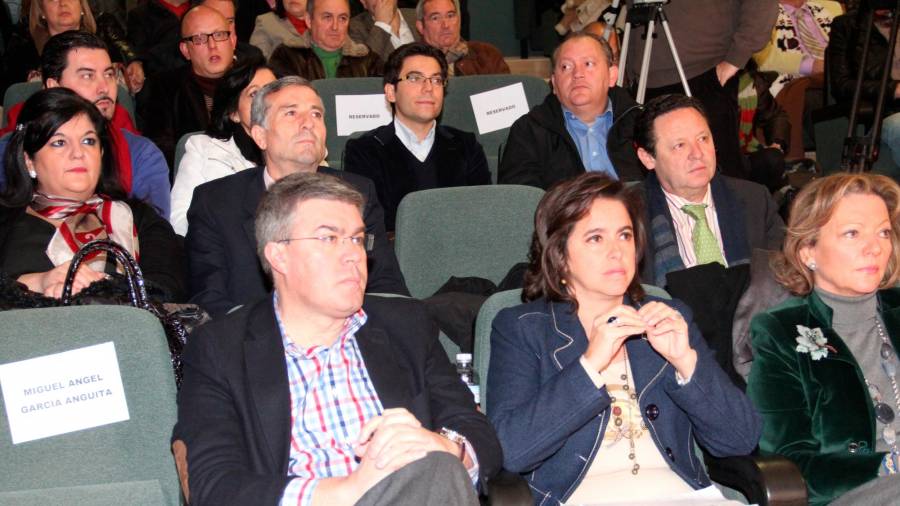 La enfermera que trabajó con contratos esporádicos, que fue alcaldesa de Jimena y ahora dirige la sanidad andaluza La enfermera que trabajó con contratos esporádicos, que fue alcaldesa de Jimena y ahora dirige la sanidad andaluza