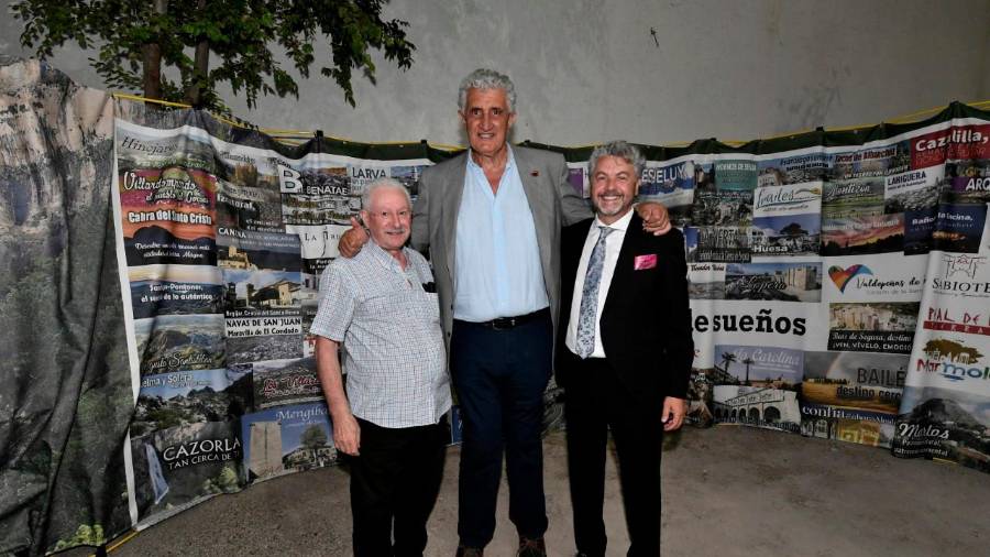 <i>Pepe, Fernando Romay y Juan Espejo.</i> <i>Pepe, Fernando Romay y Juan Espejo.</i>