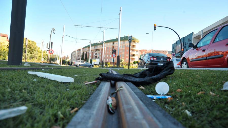 <i>Suciedad acumulada en junio de 2011. / Agustín Muñoz / Diario JAÉN.</i> <i>Suciedad acumulada en junio de 2011. / Agustín Muñoz / Diario JAÉN.</i>