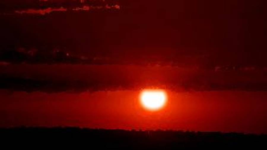 <i>Sol poniente visto desde La Iruela. | Diario JAÉN.</i> <i>Sol poniente visto desde La Iruela. | Diario JAÉN.</i>