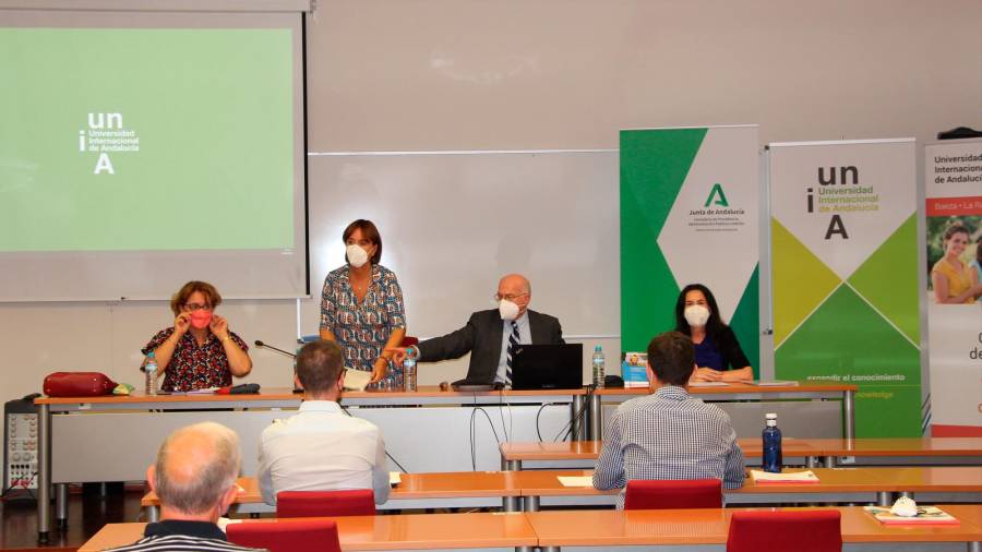 La UNIA ofrece 19 cursos y 5 encuentros en Baeza La UNIA ofrece 19 cursos y 5 encuentros en Baeza