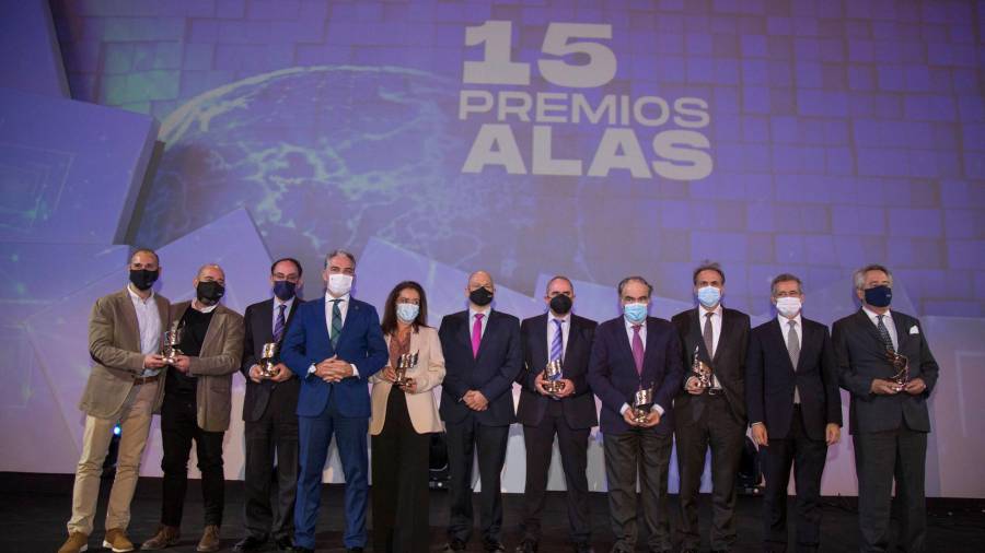 <i>Foto de familia de los 15º Premios Alas, en 2022.</i> <i>Foto de familia de los 15º Premios Alas, en 2022.</i>