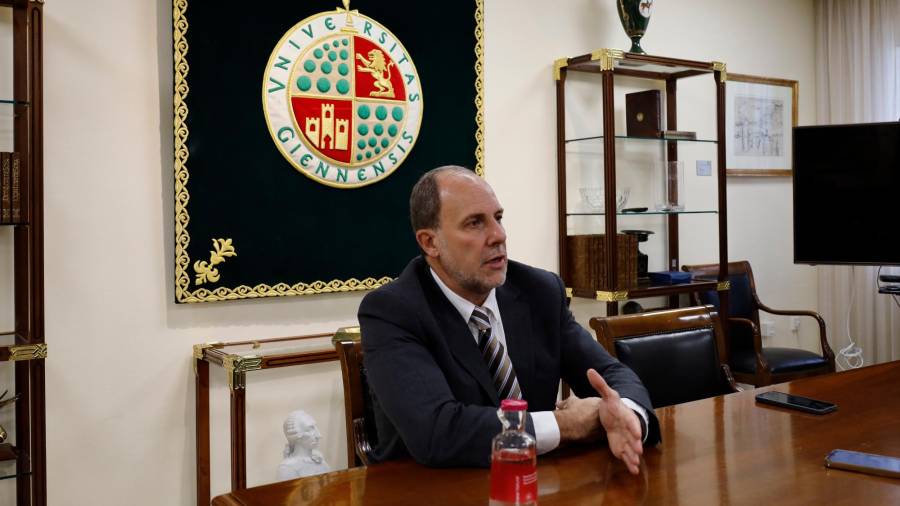 Nicolás Ruiz: “El desarrollo de la provincia no es una opción, es nuestra obligación” Nicolás Ruiz: “El desarrollo de la provincia no es una opción, es nuestra obligación”