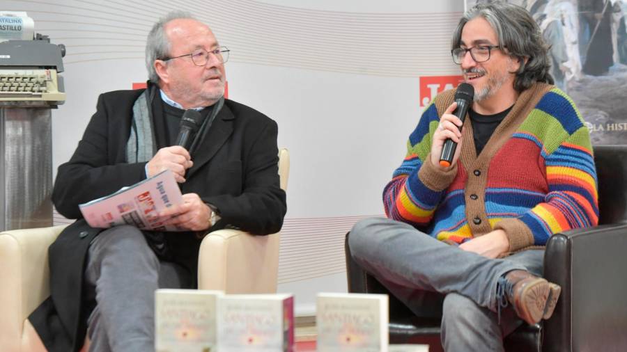 <i>Fernando Chica Arellano con el papa Francisco. / Vía Religión Digital.</i> <i>Fernando Chica Arellano con el papa Francisco. / Vía Religión Digital.</i>