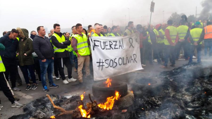 <i>Protesta en la A-4, en La Carolina.</i> <i>Protesta en la A-4, en La Carolina.</i>