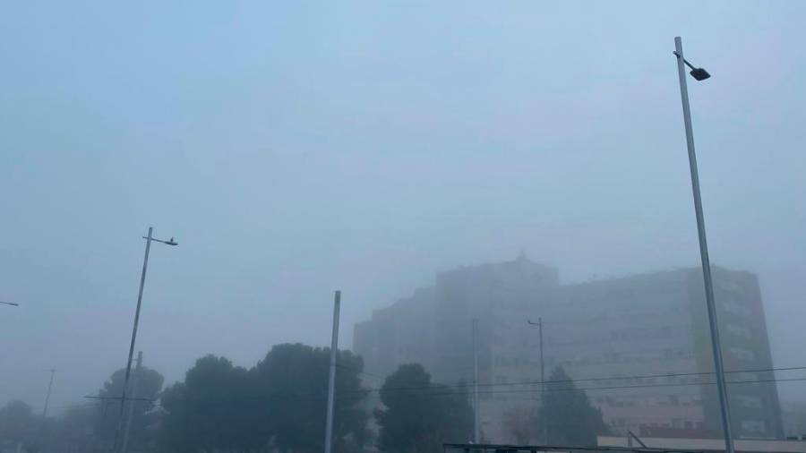 <i>Vista de la niebla sobre Jaén, este martes. / Diario JAÉN. </i> <i>Vista de la niebla sobre Jaén, este martes. / Diario JAÉN. </i>