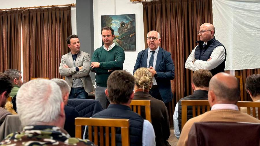 <i>Clausura de las XIX Jornadas Técnicas “Cordero Segureño Ecológico”. / Junta de Andalucía. </i> <i>Clausura de las XIX Jornadas Técnicas “Cordero Segureño Ecológico”. / Junta de Andalucía. </i>