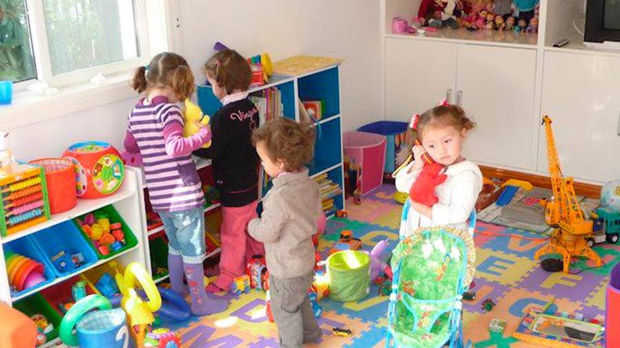¿Hoy nos quedamos en casa? 10 ideas para entretener a los niños sin cole en casa ¿Hoy nos quedamos en casa? 10 ideas para entretener a los niños sin cole en casa