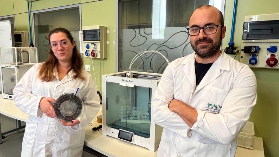 <i>María Dolores Ramírez y Antonio Peñas. / Andaltec.</i> <i>María Dolores Ramírez y Antonio Peñas. / Andaltec.</i>