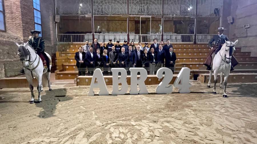 <i>Presentación de la XIV Andalucía Bike Race en las Caballerizas Reales de Córdoba. / Ayuntamiento de Jaén. </i> <i>Presentación de la XIV Andalucía Bike Race en las Caballerizas Reales de Córdoba. / Ayuntamiento de Jaén. </i>