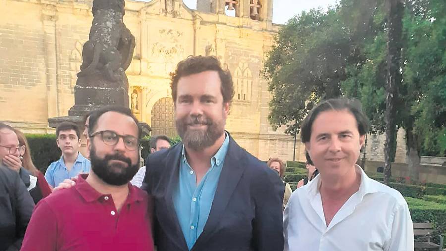 En vías de solución En vías de solución