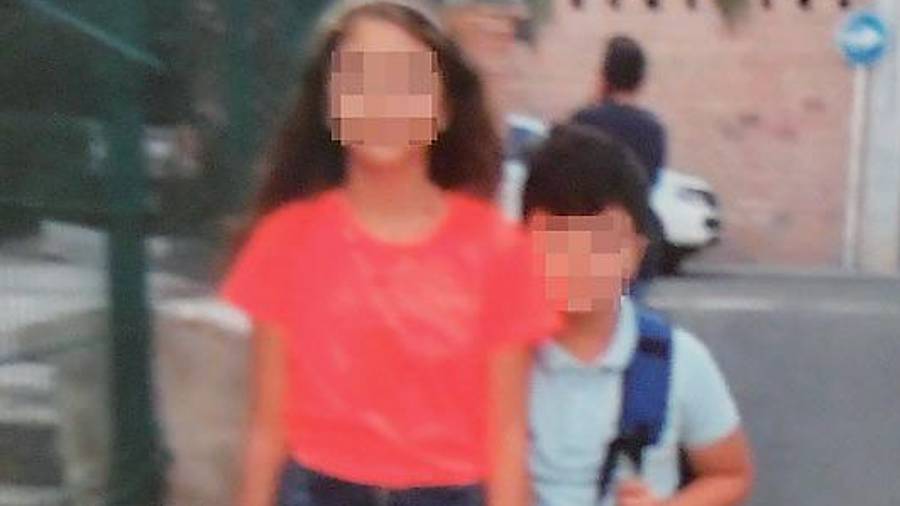 <i>Khawla con su hermano menor, al que estaba muy unida. / Facilitada por la familia.</i> <i>Khawla con su hermano menor, al que estaba muy unida. / Facilitada por la familia.</i>