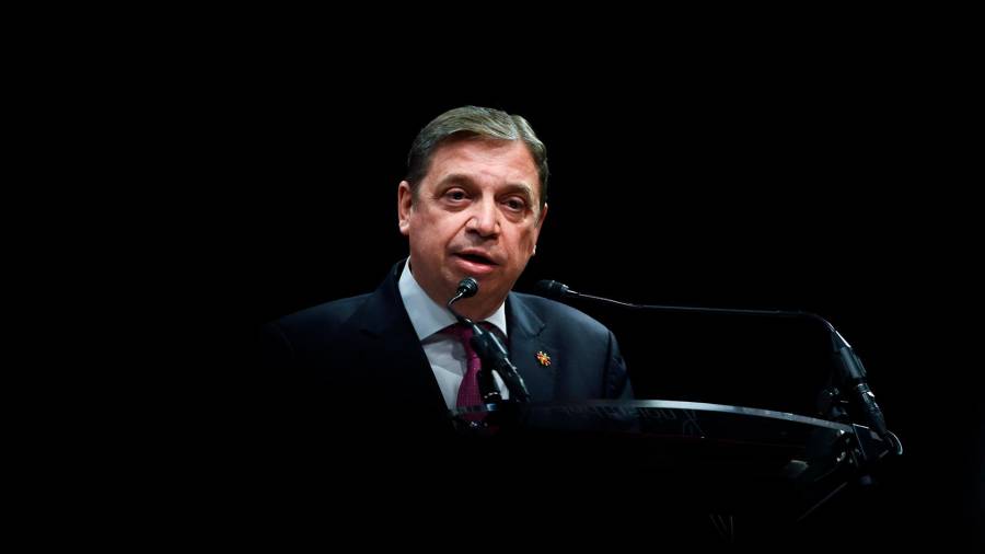 <i>El ministro de Agricultura, Pesca y Alimentación, Luis Planas. / Gustavo Valiente / Europa Press.</i> <i>El ministro de Agricultura, Pesca y Alimentación, Luis Planas. / Gustavo Valiente / Europa Press.</i>