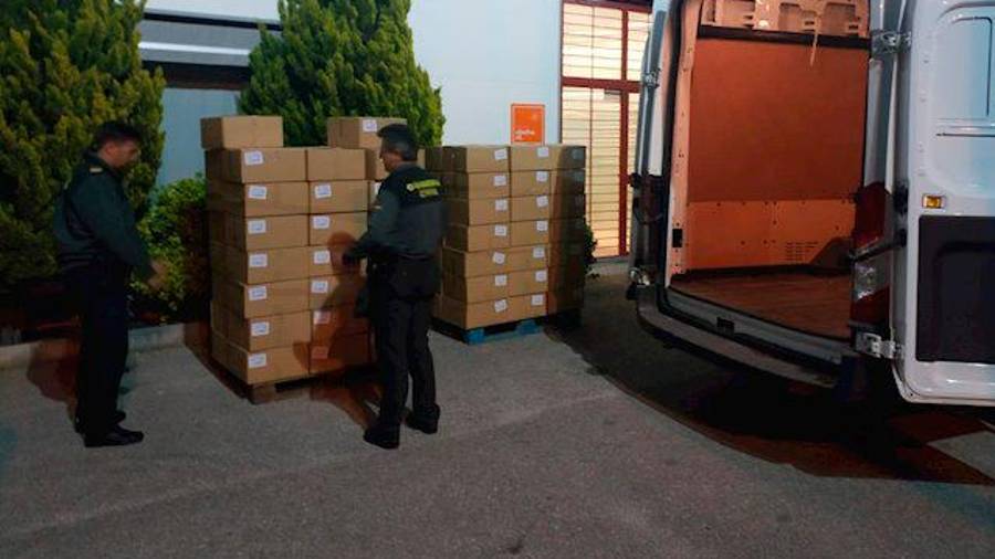Requisan en una fábrica de Jaén 150.000 mascarillas Requisan en una fábrica de Jaén 150.000 mascarillas