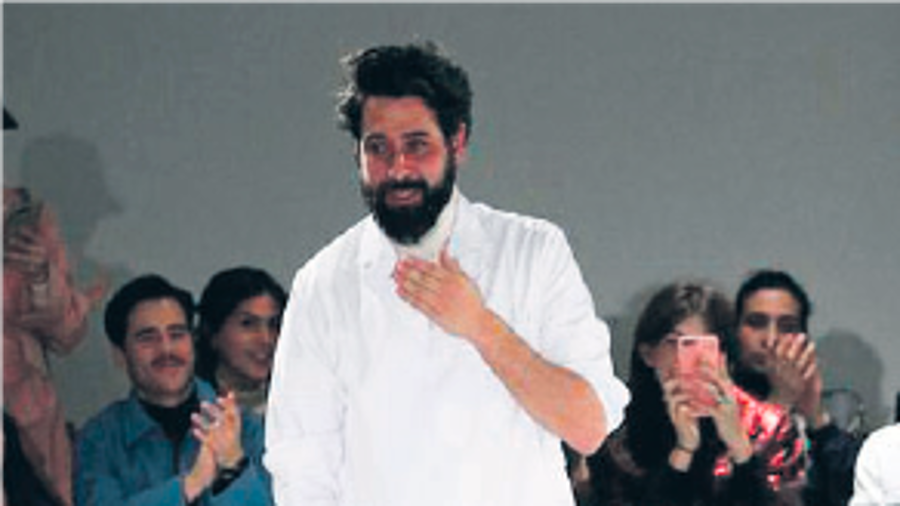 <i>Moisés Nieto en la Fashion Week de Madrid de 2019. / Diario JAÉN. </i> <i>Moisés Nieto en la Fashion Week de Madrid de 2019. / Diario JAÉN. </i>