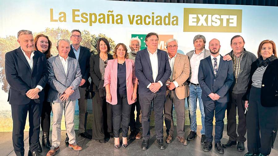 Jaén también Existe Jaén también Existe