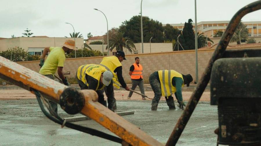 “Kit Digital ha supuesto un cambio radical tanto en la gestión interna como en la imagen externa de nuestra empresa” “Kit Digital ha supuesto un cambio radical tanto en la gestión interna como en la imagen externa de nuestra empresa”