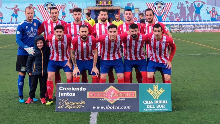El Porcuna tropieza ante un adversario de su Liga El Porcuna tropieza ante un adversario de su Liga