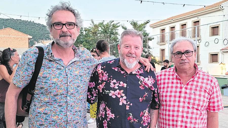<i>Andrés Ortiz Tafur, Pedro Martos y Pascual González.</i> <i>Andrés Ortiz Tafur, Pedro Martos y Pascual González.</i>
