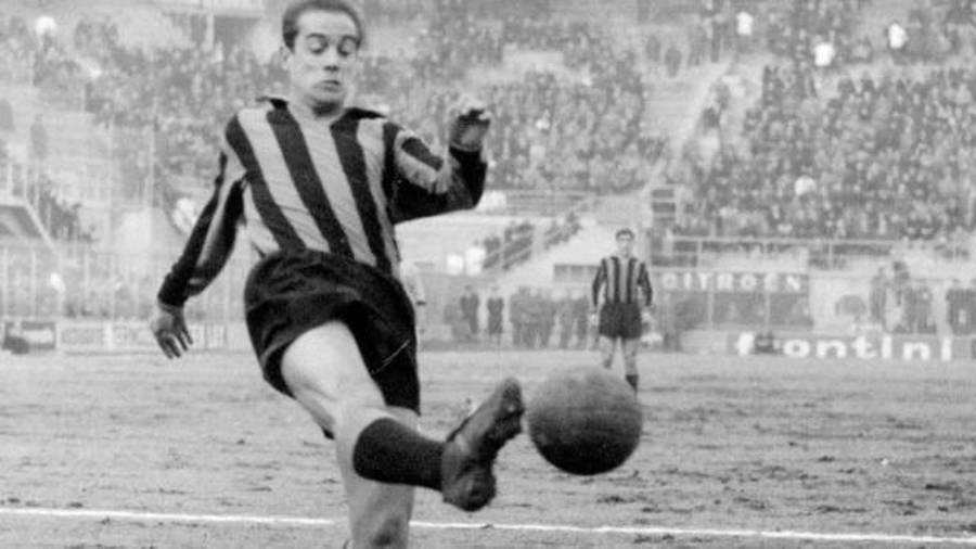 <i>Luis Suárez chuta en un partido con el Inter de Milán. / Twitter Inter.</i> <i>Luis Suárez chuta en un partido con el Inter de Milán. / Twitter Inter.</i>
