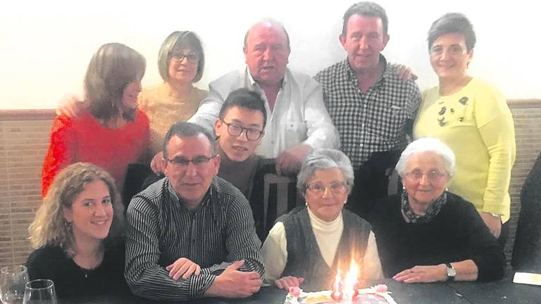 Un cumpleaños muy especial para Nicolasa Un cumpleaños muy especial para Nicolasa