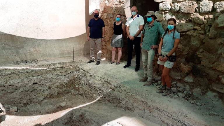 Comienzan las excavaciones para documentar la historia del Castillo de Torredonjimeno Comienzan las excavaciones para documentar la historia del Castillo de Torredonjimeno