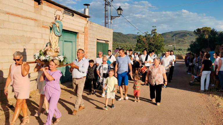 Ventarique ensalzan a la Virgen de la Inmaculada al ritmo de la música Ventarique ensalzan a la Virgen de la Inmaculada al ritmo de la música