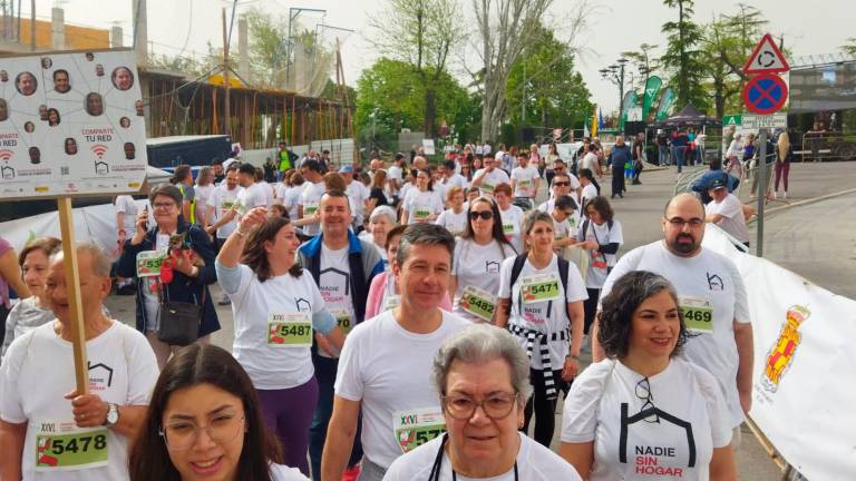 Jaén se vuelca con otra edición de la Carrera por la Salud: Más de 2.300 participantes Jaén se vuelca con otra edición de la Carrera por la Salud: Más de 2.300 participantes