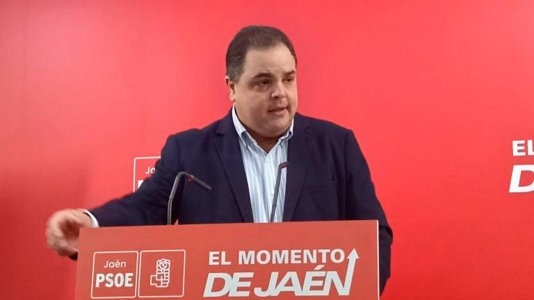 Víctor Torres: “La sanidad pública está a punto de derrumbarse” Víctor Torres: “La sanidad pública está a punto de derrumbarse”