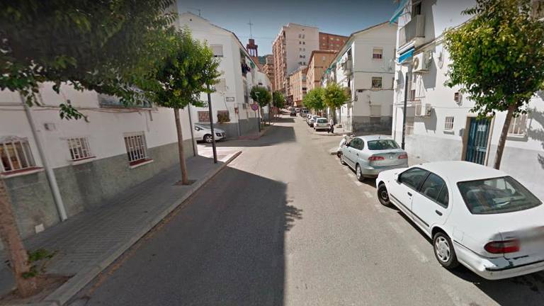 Muere un hombre tras caer desde diez metros en la capital Muere un hombre tras caer desde diez metros en la capital