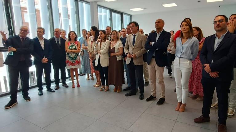 Jaén estrena una nueva y vanguardista Oficina de Empleo Jaén estrena una nueva y vanguardista Oficina de Empleo
